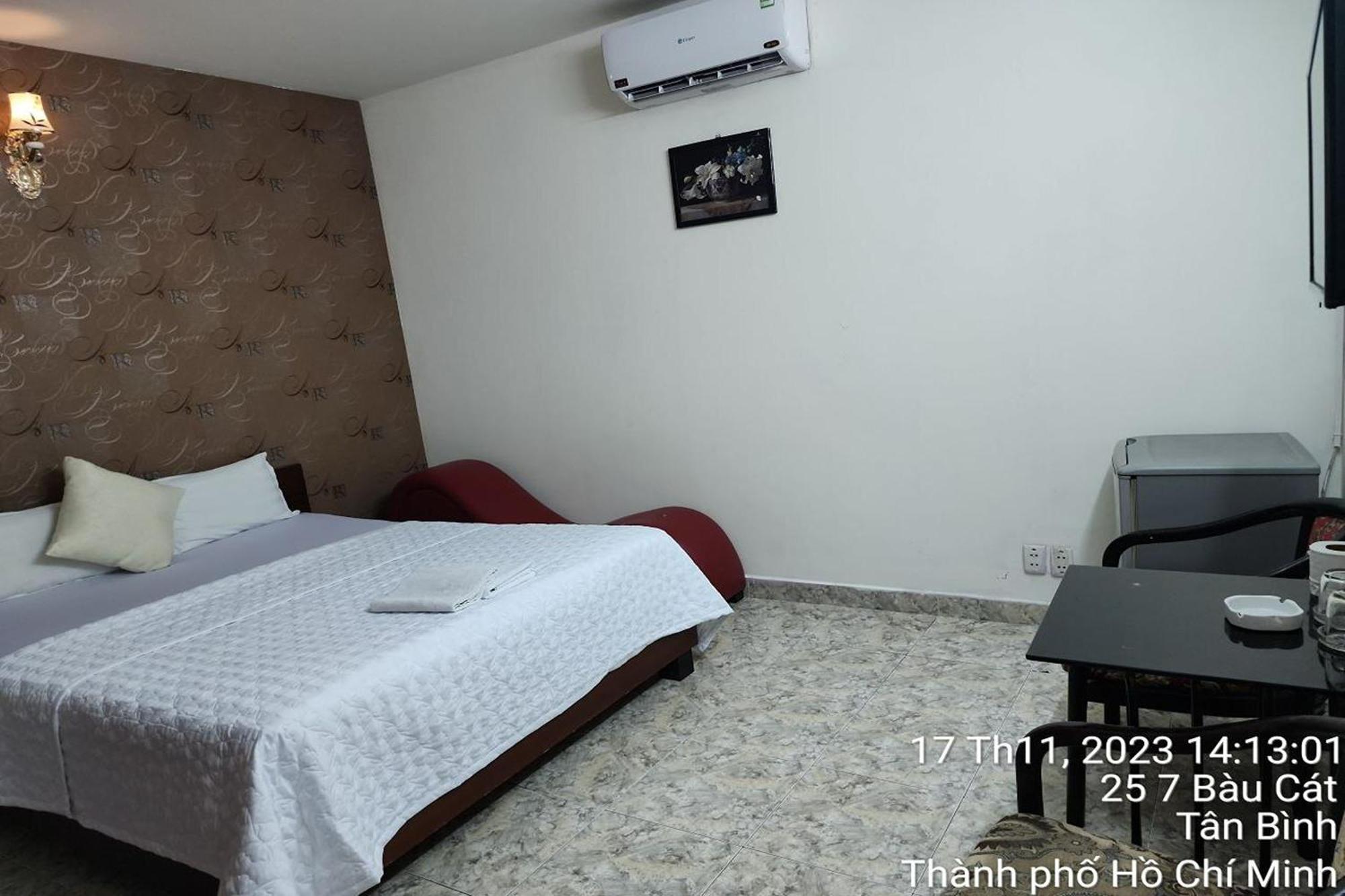 Bau Cat Hotel Ho Chi Minh City Exterior photo